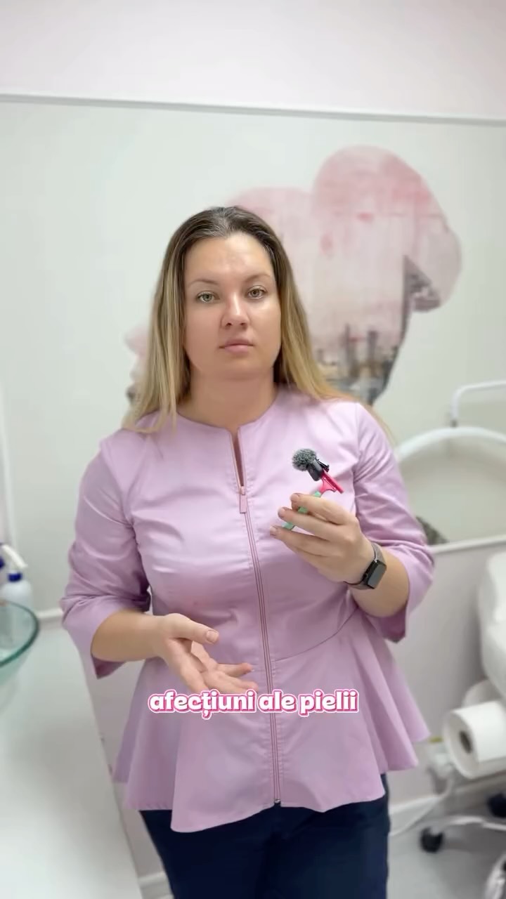 Dacă urmezi un tratament cu antibiotice, anumite medicamente fotosensibilizante, acizi sau alte tratamente care pot crește sensibilitatea pielii, este posibil să amânăm ședința.

Siguranța pielii tale este întotdeauna mai importantă decât respectarea unei programări. 🤍

Dacă ai nelămuriri legate de tratamentul pe care îl urmezi, scrie-ne înainte de programare și îți răspundem cu drag.